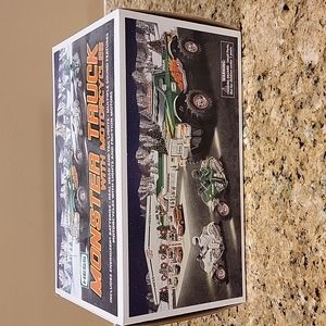 2007 Hess monster truck with motorcycles